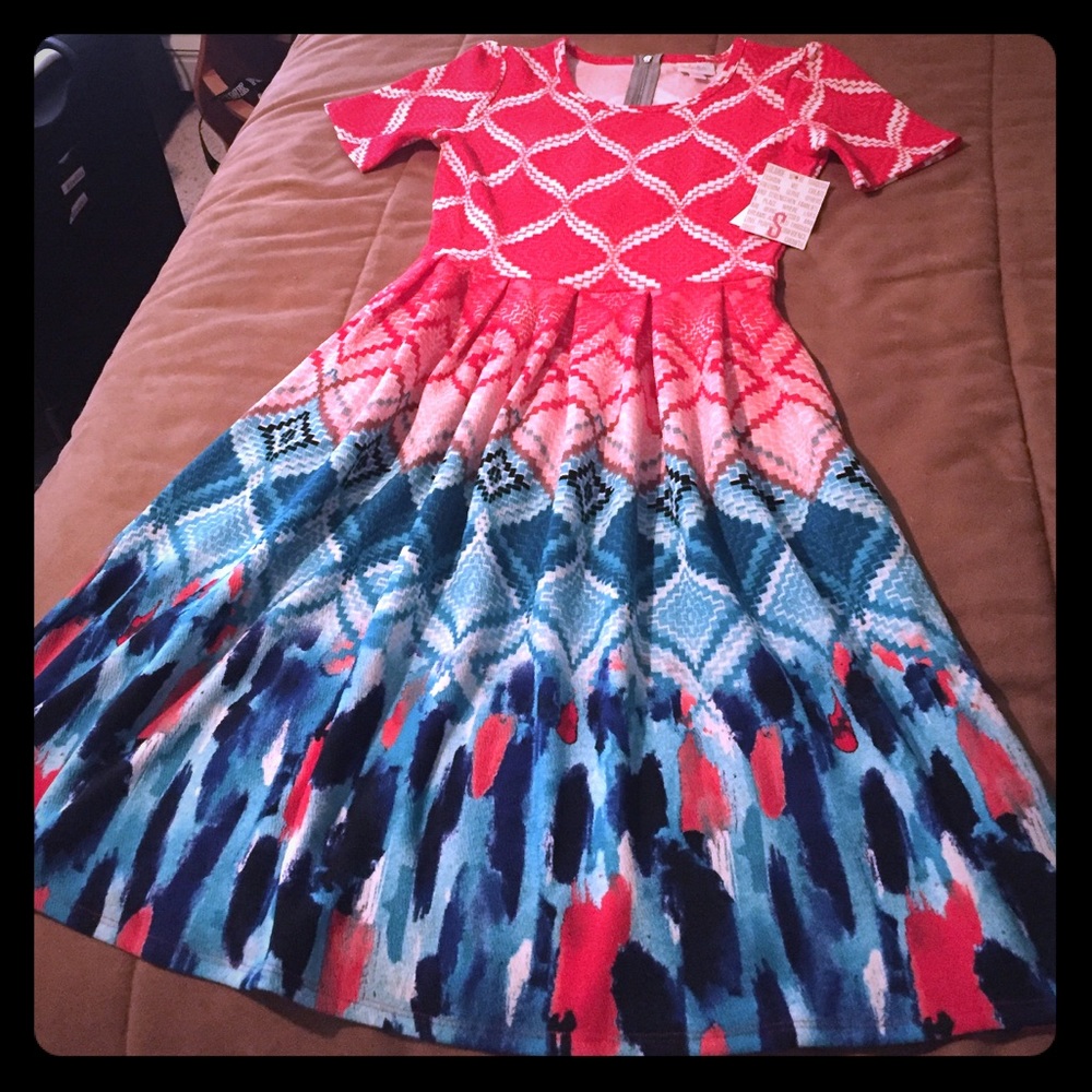 Lularoe Amelia Amazing colors!